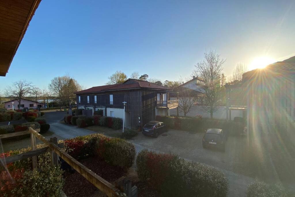 LA PART DU LAC, wifi, terasse, piscine, vélos Aureilhan  Exterior foto